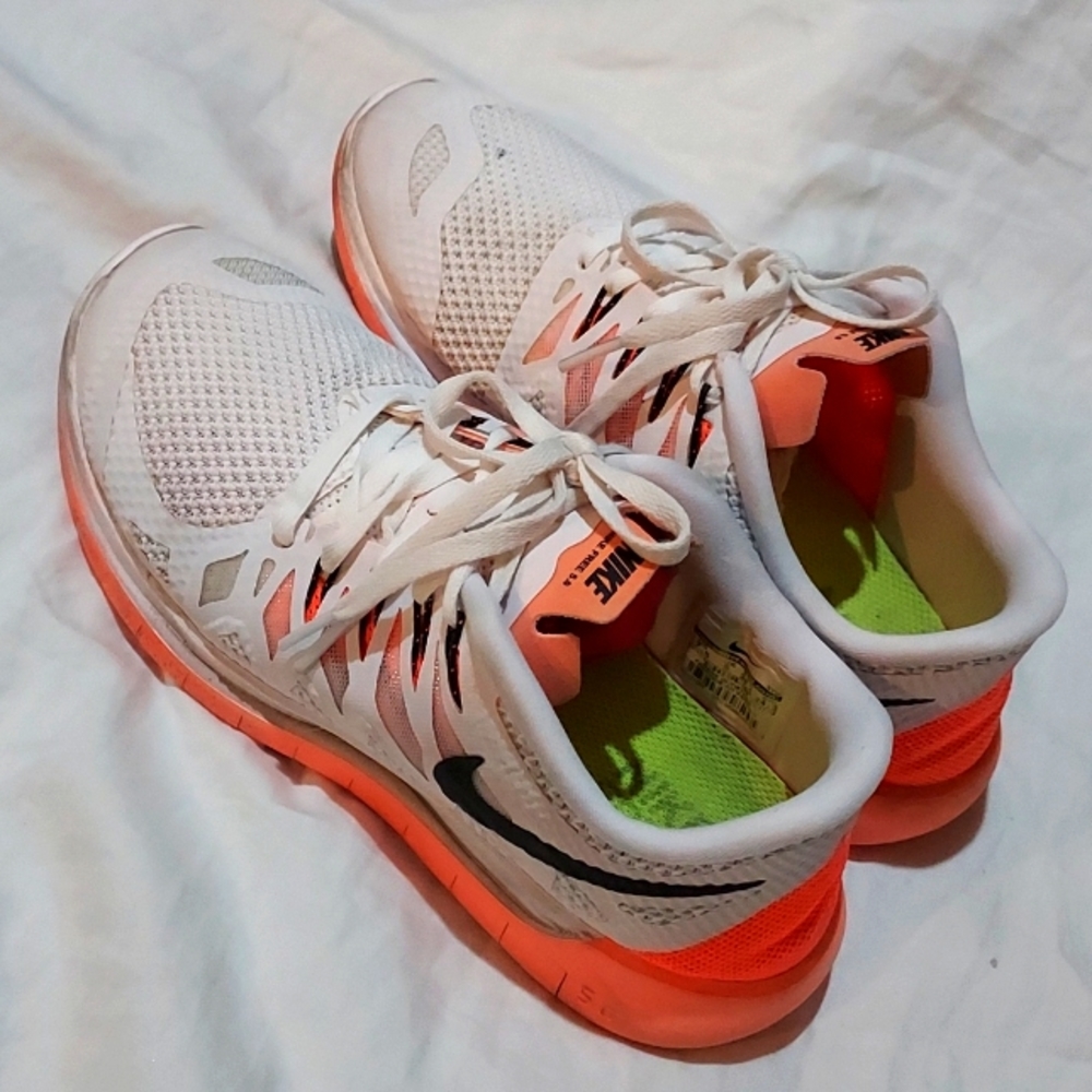 Nike free 5.0 sneaker